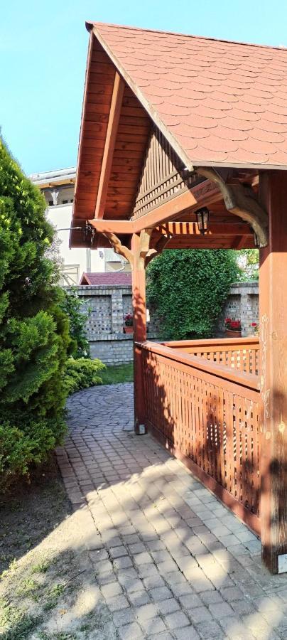 Rozsakert Apartmanhaz Hajdúszoboszló Exterior foto