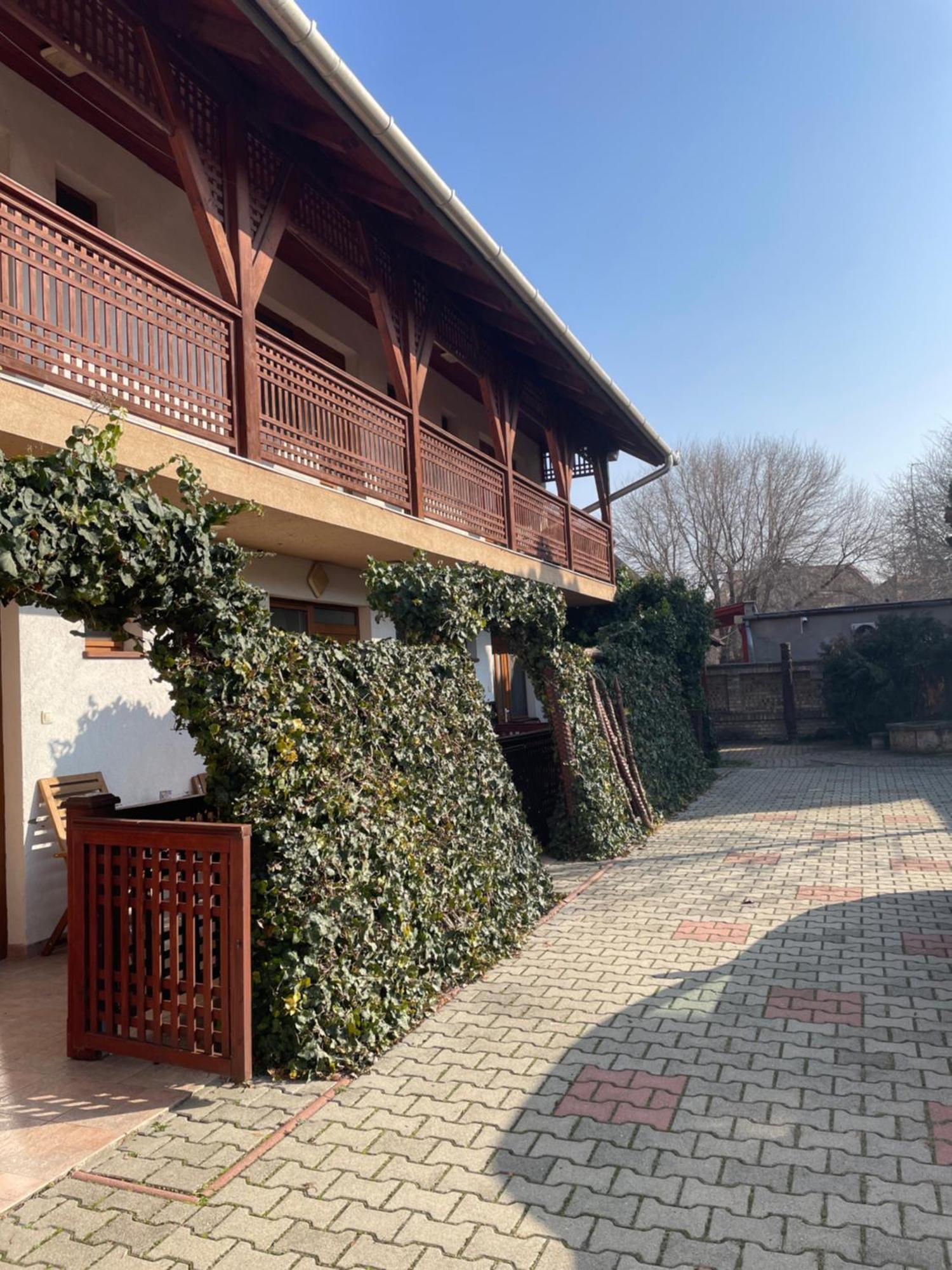 Rozsakert Apartmanhaz Hajdúszoboszló Exterior foto
